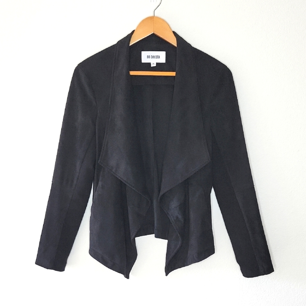 BB Dakota Women's Black Asymmetrical Faux Suede Drape Jacket size M Blazer